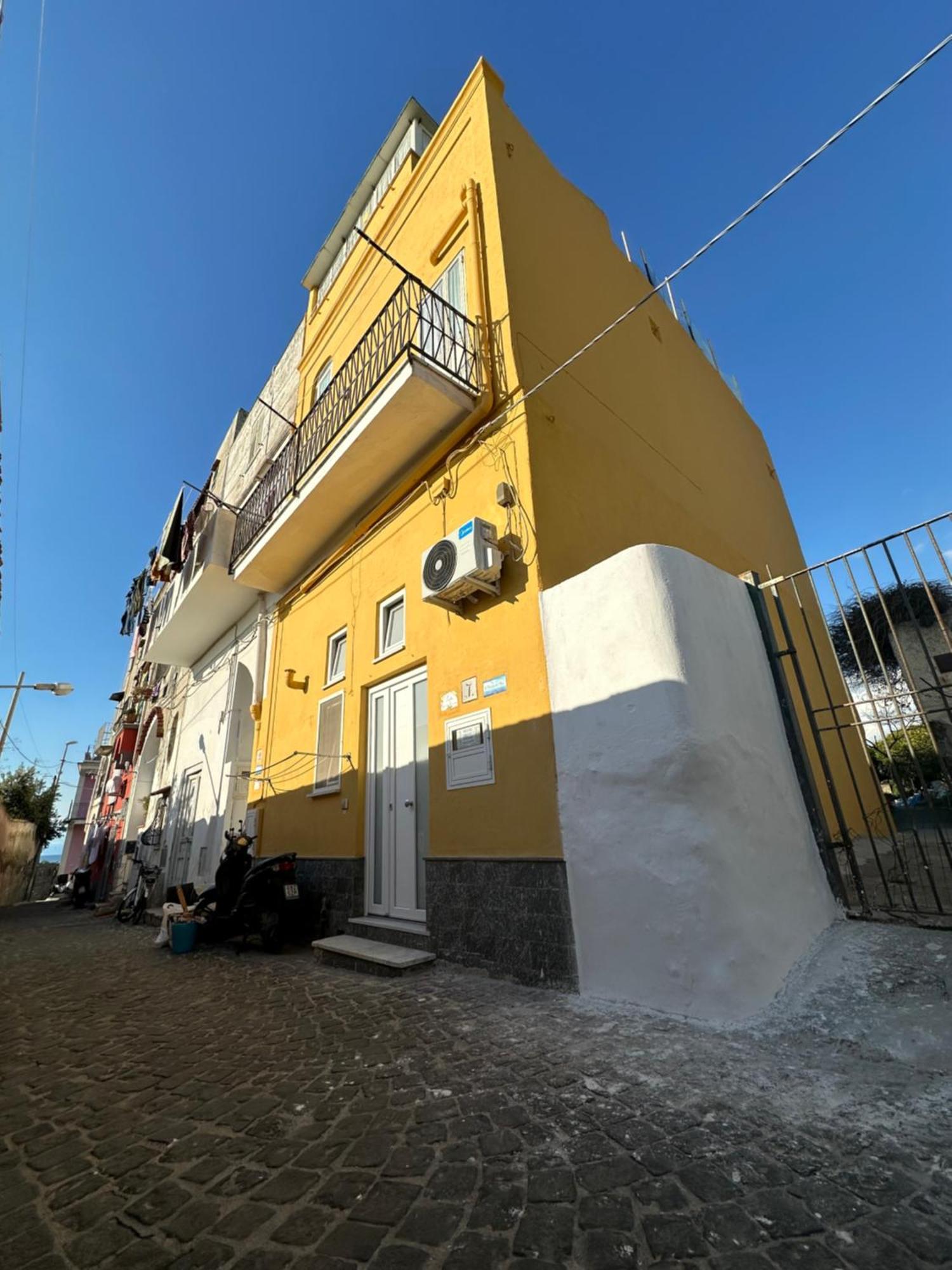 La Casa Dei Sogni Villa Procida Exterior photo